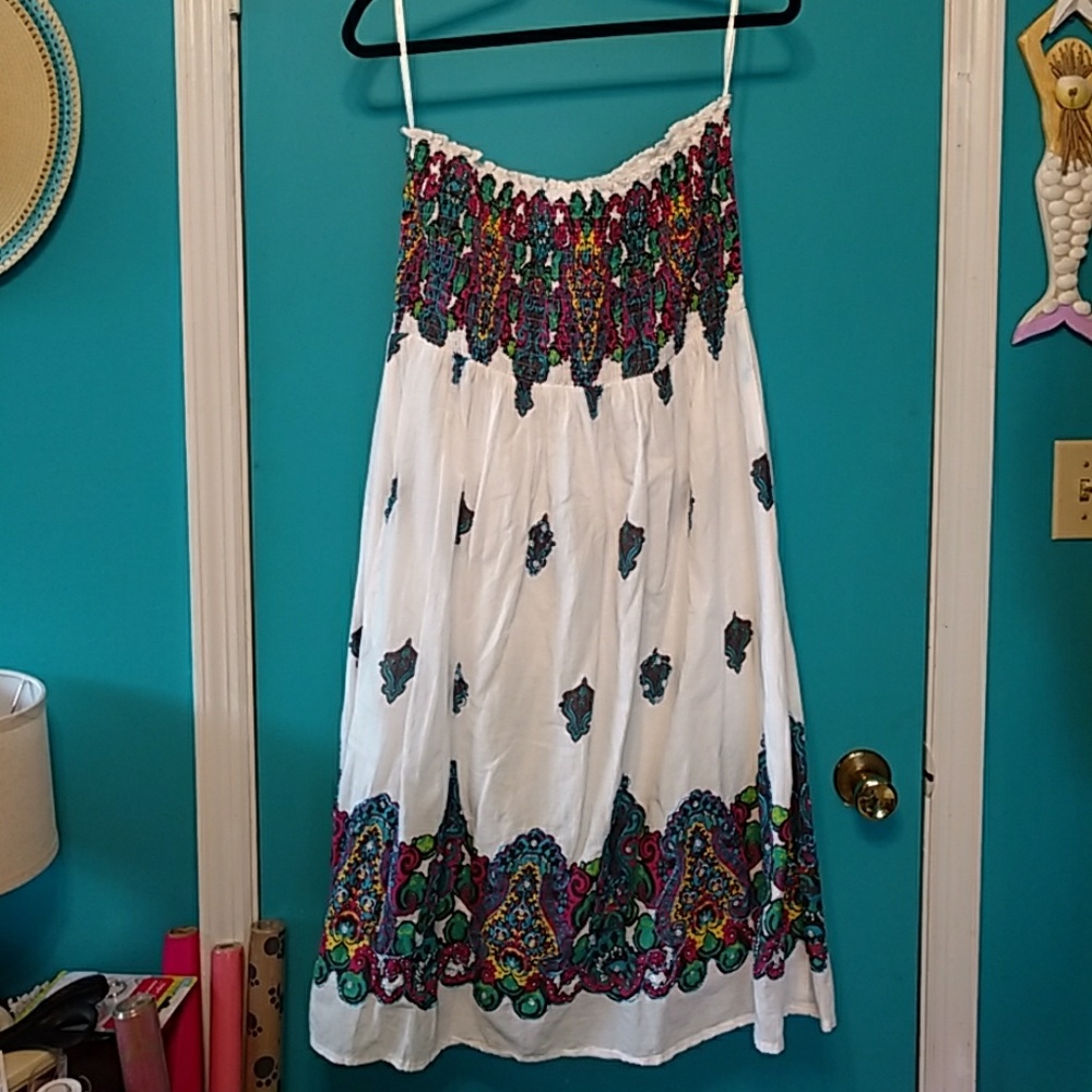 NWOT DRESS W/DETACH STRAPS CAN BE WORN AS SKIRT